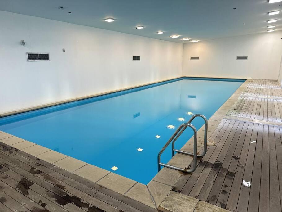 Immaculate 3 Bd 2 Bth Apartment -Free Carpark & Pool Auckland Kültér fotó