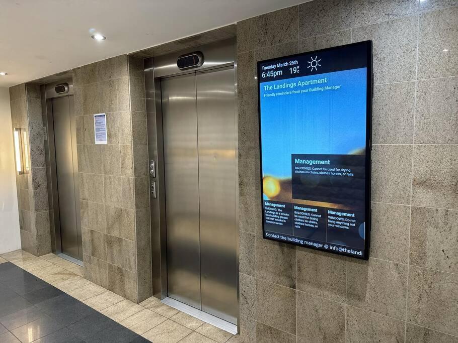 Immaculate 3 Bd 2 Bth Apartment -Free Carpark & Pool Auckland Kültér fotó