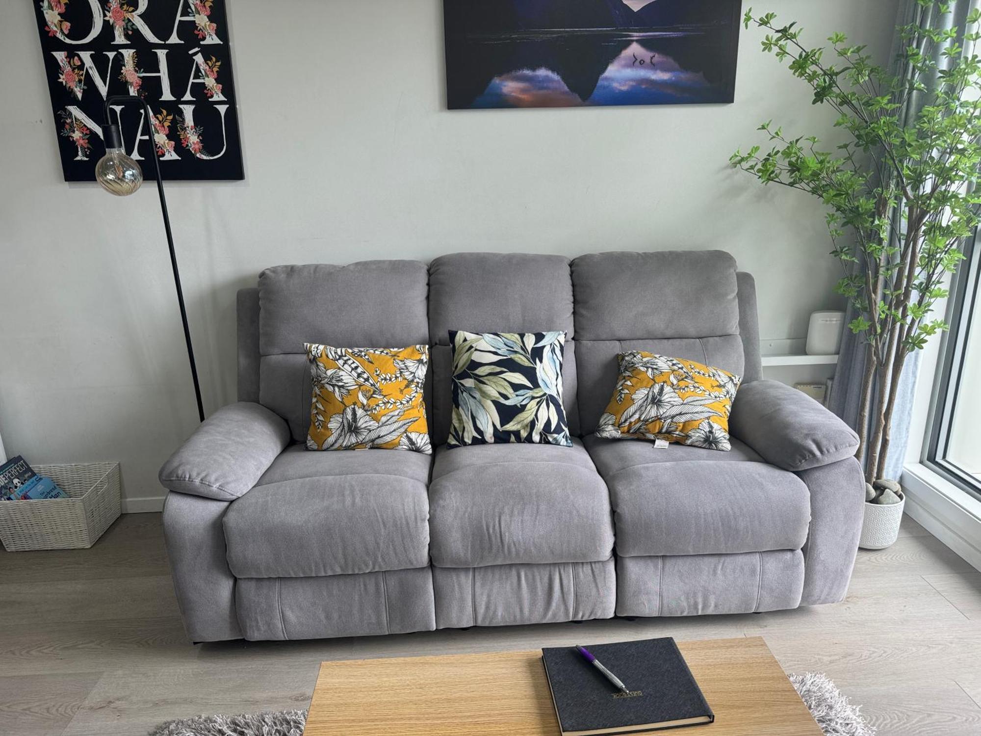 Immaculate 3 Bd 2 Bth Apartment -Free Carpark & Pool Auckland Kültér fotó